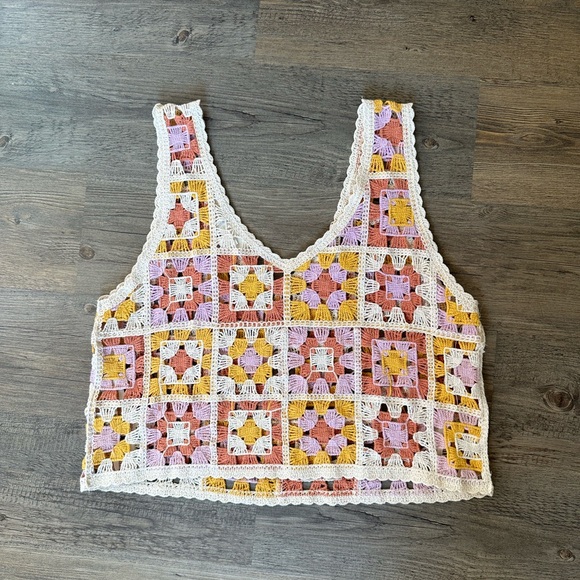 Love Riche Multicolor Crochet Crop Top - Picture 3 of 5